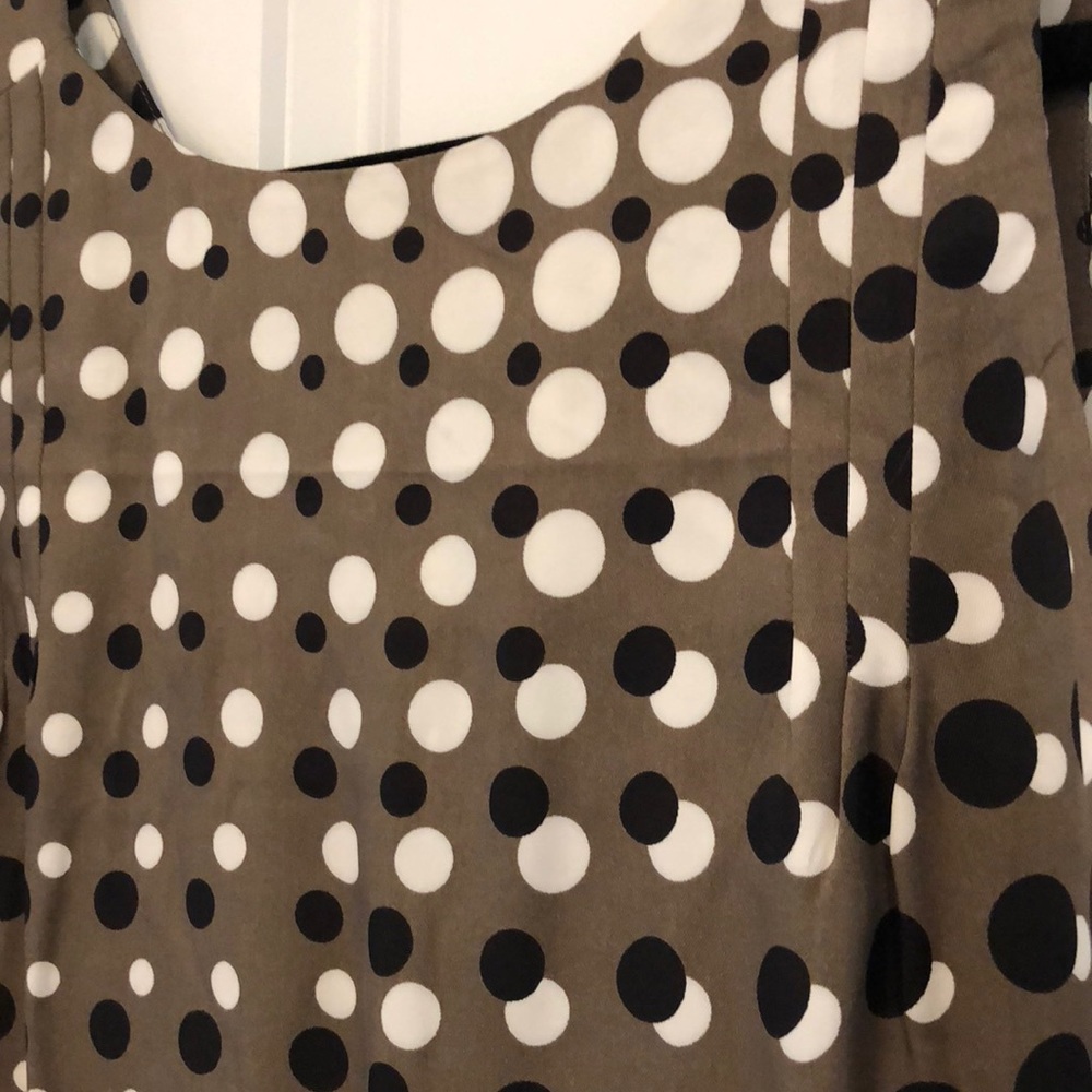 Dress - Picture 2 of 6